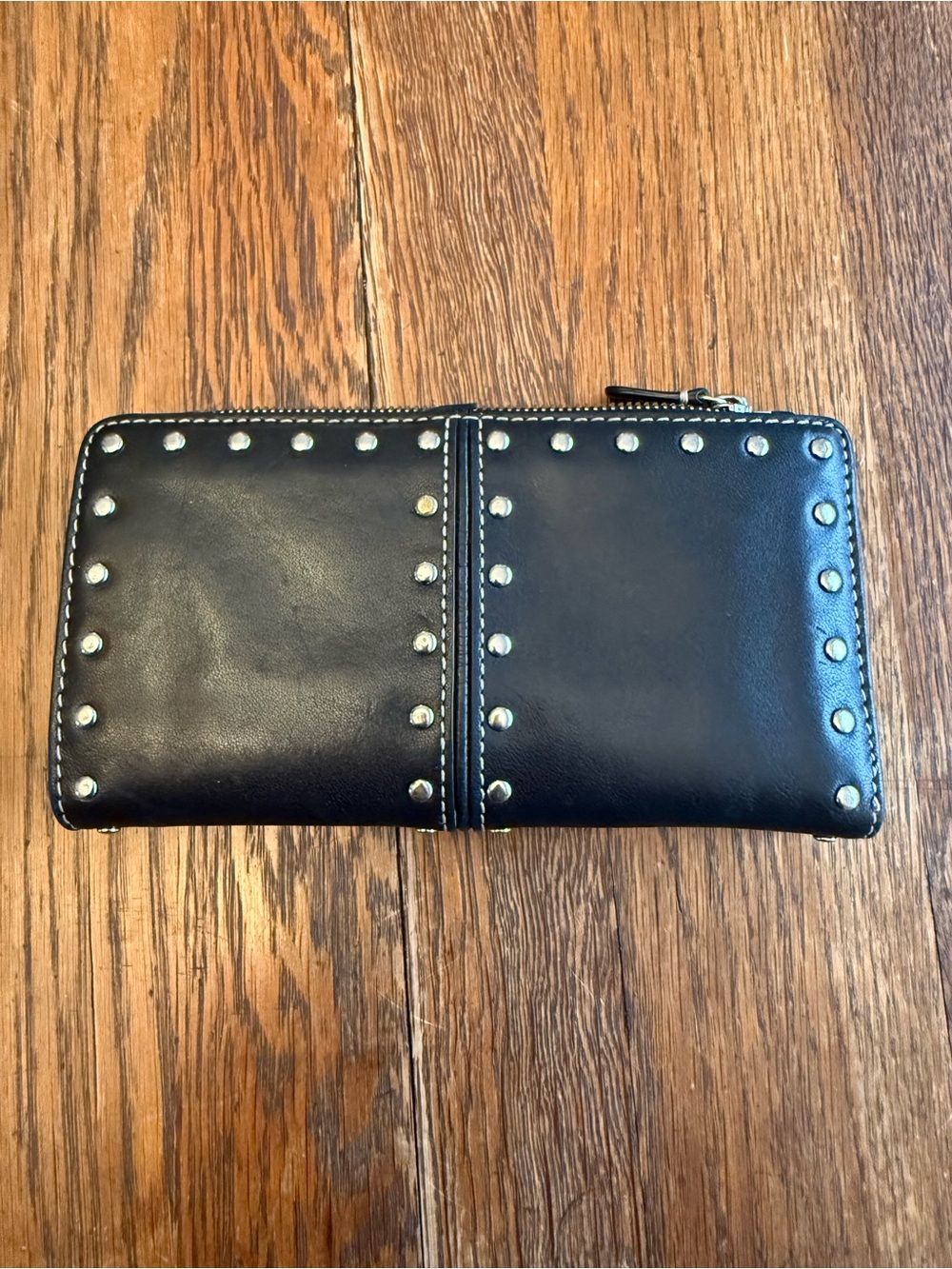 Vintage Michael Kors Astor Black Leather Studded Wallet